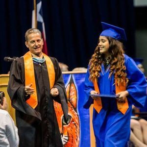 Meet your Posher, Ariel